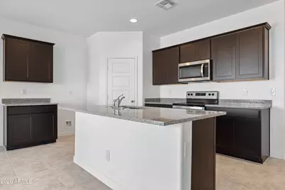 38135 W Capri Avenue, Maricopa, AZ 85138 - Photo 2