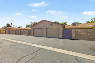 18427 N 136th Ave, Sun City West, AZ 85375 - Photo 32