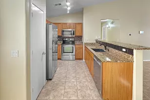 3797 W Morgan Ln, San Tan Valley, AZ 85144 - Photo 6