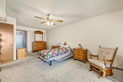 10831 W Santa Fe Drive, Sun City, AZ 85351 - Photo 18