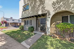 3848 N 30th St, Phoenix, AZ 85016 - Photo 2