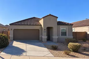 1243 E Lee Pl, Casa Grande, AZ 85122 - Photo 1