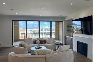 7181 E Camelback Rd, Scottsdale, AZ 85251 - Photo 2