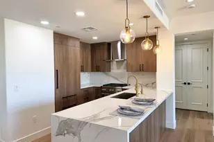 7181 E Camelback Rd, Scottsdale, AZ 85251 - Photo 4