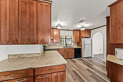 2069 W Smoketree Drive, Wickenburg, AZ 85390 - Photo 6