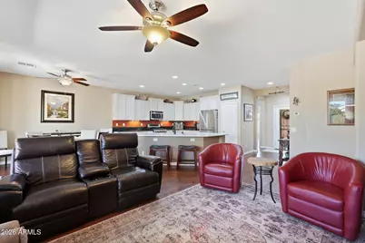 7974 W Discovery Way, Florence, AZ 85132 - Photo 8