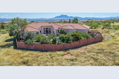 9566 S Swiss Court, Hereford, AZ 85615 - Photo 14