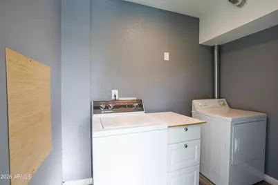 9826 N 37th Avenue, Phoenix, AZ 85051 - Photo 28