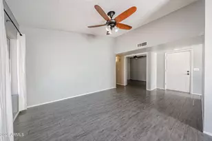 14851 N 25th Dr, Phoenix, AZ 85023 - Photo 8