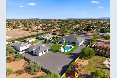 8318 W Williams Road, Peoria, AZ 85383 - Photo 4