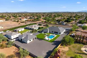 8318 W Williams Rd, Peoria, AZ 85383 - Photo 4
