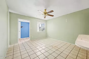4320 W Rose Ln, Glendale, AZ 85301 - Photo 8