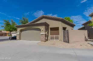 3921 E Sophie Ln, Phoenix, AZ 85042 - Photo 40
