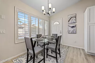 6893 S Lake Forest Court, Chandler, AZ 85249 - Photo 4