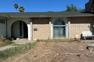 2026 W Newcastle Cir, Phoenix, AZ 85021 - Photo 1