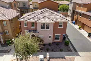 7805 W Palm Ln, Phoenix, AZ 85035 - Photo 1