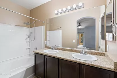 7805 W Palm Lane, Phoenix, AZ 85035 - Photo 18