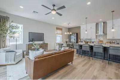 128 W Willo Court, Phoenix, AZ 85003 - Photo 10