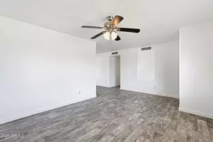 1348 W Rosemonte Dr, Phoenix, AZ 85027 - Photo 6