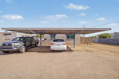 1925 W Village Drive #2, Phoenix, AZ 85023 - Photo 2