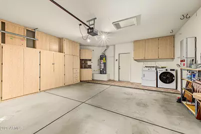 19812 N 91st Lane, Peoria, AZ 85382 - Photo 22