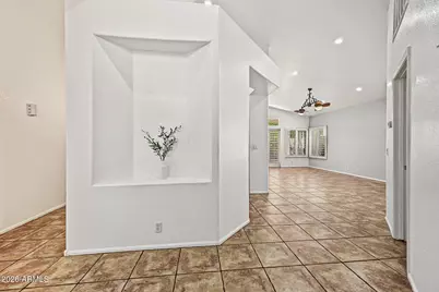 19812 N 91st Lane, Peoria, AZ 85382 - Photo 4