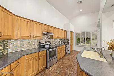 19812 N 91st Lane, Peoria, AZ 85382 - Photo 12