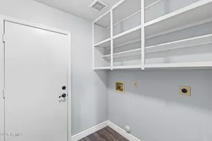 6683 N 84th Dr, Glendale, AZ 85305 - Photo 38
