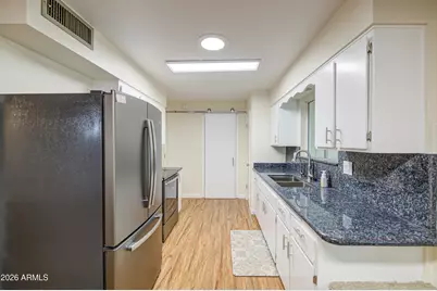 9909 W Newport Drive, Sun City, AZ 85351 - Photo 4