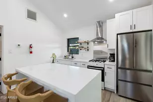 2635 E Clarendon Ave, Phoenix, AZ 85016 - Photo 22
