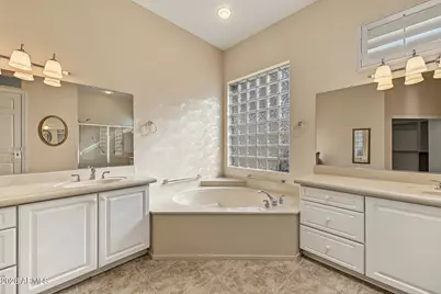 15442 W Miramonte Court, Surprise, AZ 85374 - Photo 18