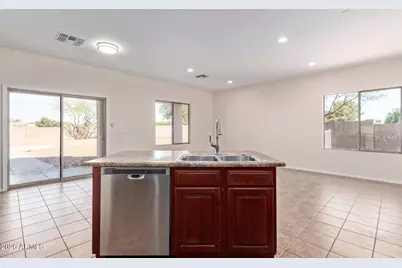 7612 S 70th Lane, Laveen, AZ 85339 - Photo 12