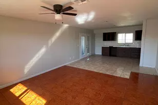 5631 N 67th Dr, Glendale, AZ 85303 - Photo 6