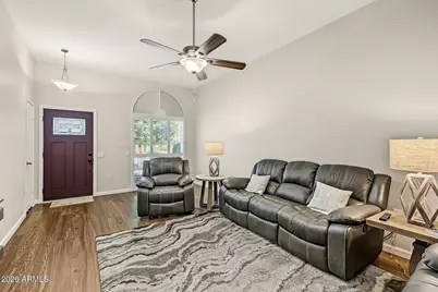 9907 W Hawthorn Drive, Sun City, AZ 85351 - Photo 6