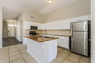 9329 W Beryl Ave, Peoria, AZ 85345 - Photo 8