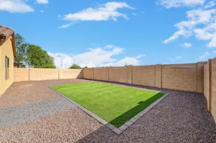 11835 W Daley Ct, Sun City, AZ 85373 - Photo 34