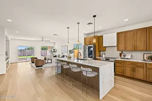 11835 W Daley Ct, Sun City, AZ 85373 - Photo 14