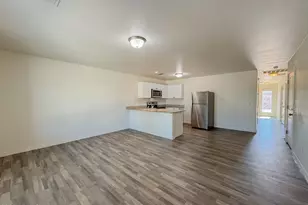 225 W Dewey Ave, Coolidge, AZ 85128 - Photo 4