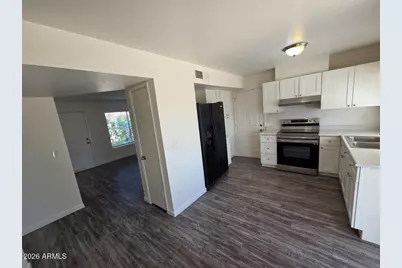4625 W Wilshire Drive, Phoenix, AZ 85035 - Photo 6