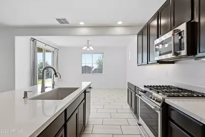 21828 S 202nd Place, Queen Creek, AZ 85142 - Photo 10
