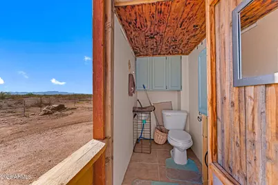 33639 W Carefree Highway, Wickenburg, AZ 85390 - Photo 36