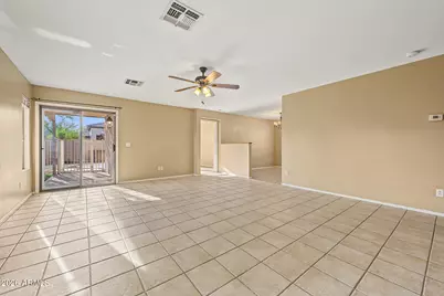 22462 N 107th Drive, Sun City, AZ 85373 - Photo 6