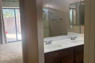 2237 W Carolina Dr, Phoenix, AZ 85023 - Photo 12