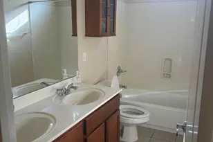 2237 W Carolina Dr, Phoenix, AZ 85023 - Photo 10