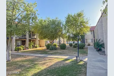 700 W University Drive #220, Tempe, AZ 85281 - Photo 4