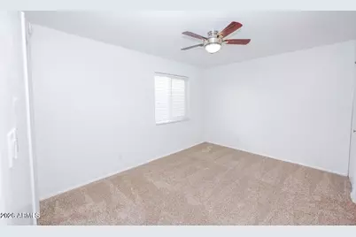 700 W University Drive #220, Tempe, AZ 85281 - Photo 10