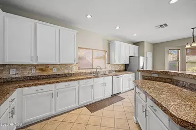 11521 E Quintana Avenue, Mesa, AZ 85212 - Photo 16