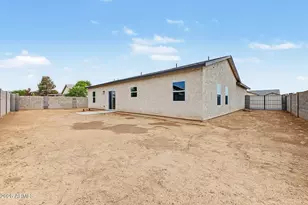 11923 W Cabrillo Dr, Arizona City, AZ 85123 - Photo 30