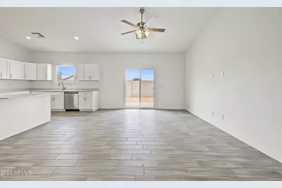 11923 W Cabrillo Drive, Arizona City, AZ 85123 - Photo 10