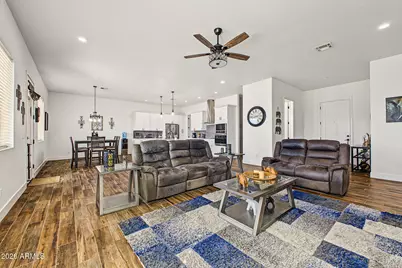 28344 N Blue Bird Road, San Tan Valley, AZ 85144 - Photo 6